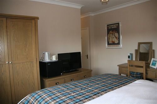 Mere Cottage B & B Alsager Dış mekan fotoğraf